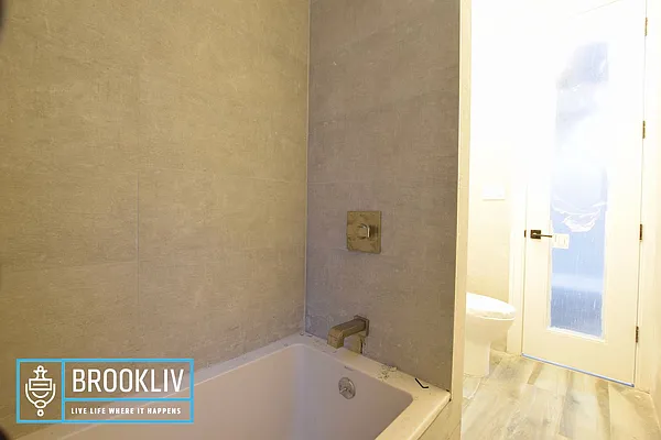 Rented by null | media 18