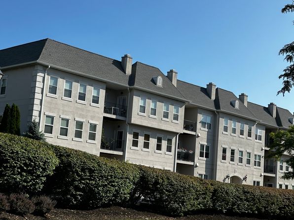 1007 Brittany Dr, Wayne, NJ 07470