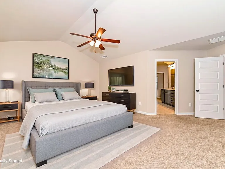 272 Villa Grande Dr — Photo 10