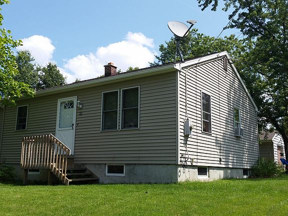 2nd image of 45 Delaware Ave