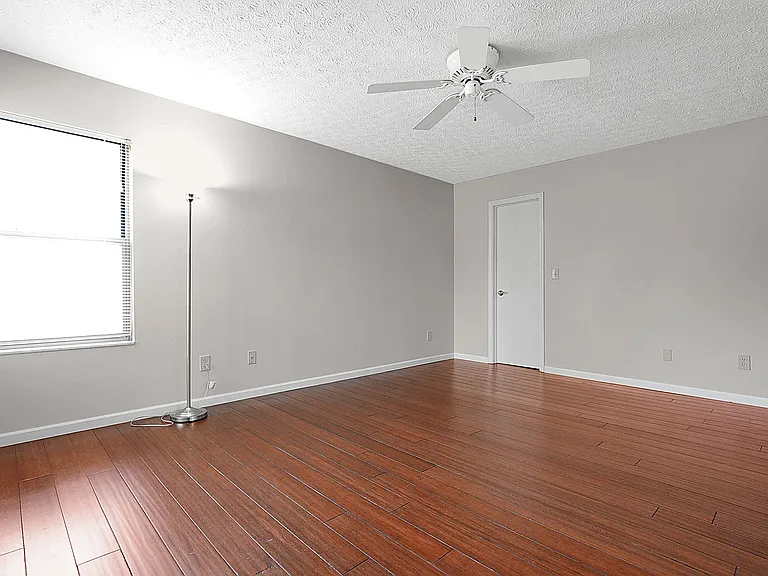 7961 Pinehill Rd — Photo 27