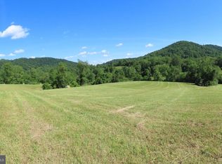 Ben Venue Rd, Flint Hill, VA 22627