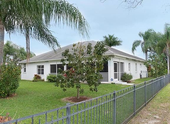 2nd image of 672 Mirror Lakes Ct