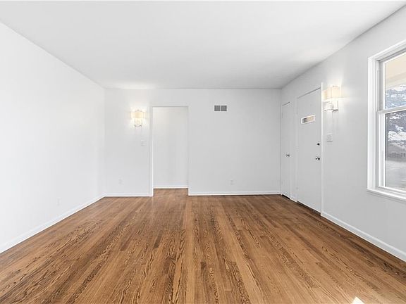4th image of 8701 Jarboe St