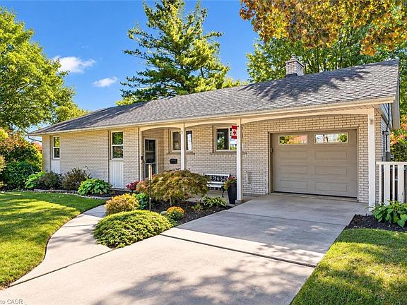 2nd image of 38 Callander Dr