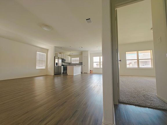 Living room & Main Bedroom