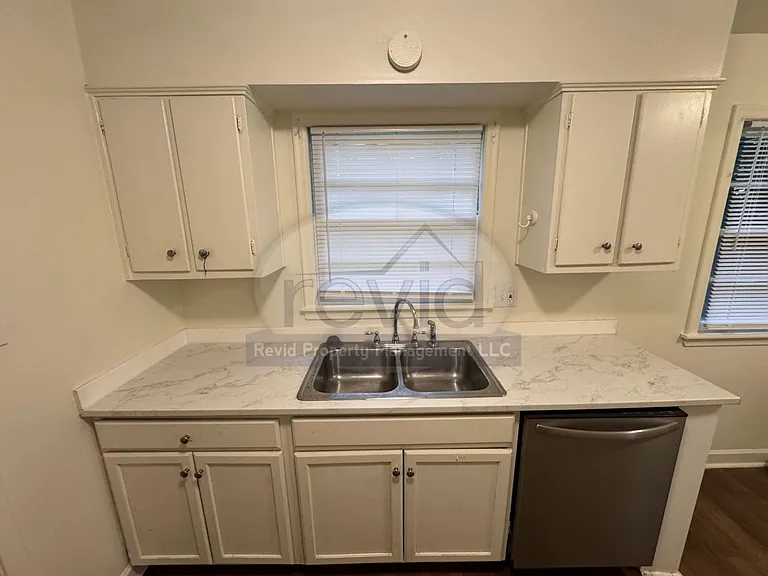 4770 Verne Rd — Photo 7