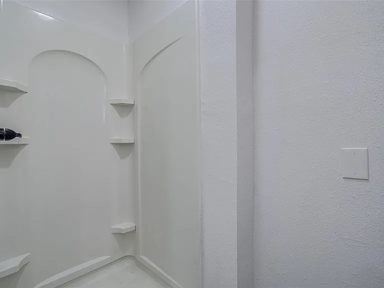 619 River Plantation Dr — Photo 13