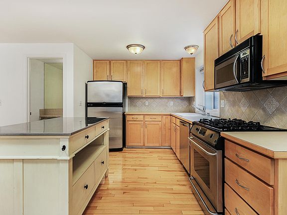 Kitchen with 1/4 Bathroom