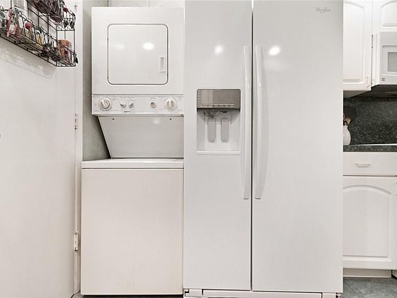 5th image of 3750 N Galt Ocean Drive #810