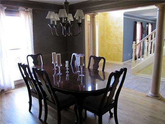 4th image of 2009 Wirily Ln
