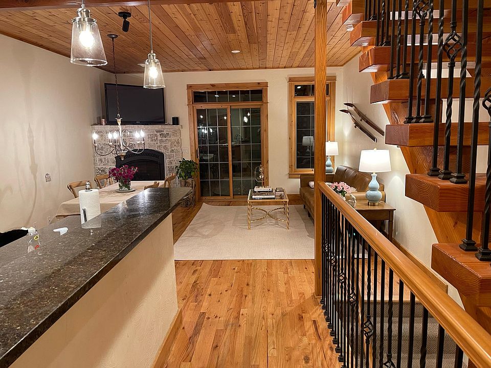 1st image of 3012 Aspen Leaf Way