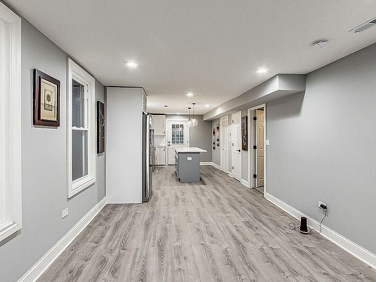 1st image of 3102 N Saint Louis Ave #1