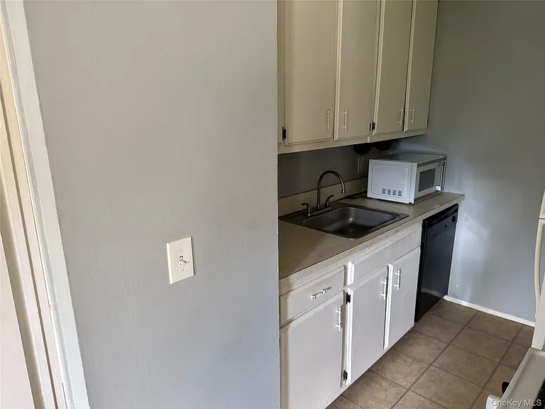 238 Artist Lake Dr — Photo 9