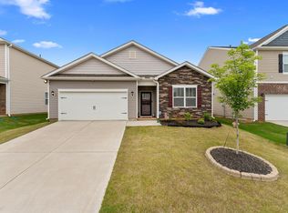 51 Oak Edge Ln, Greer, SC 29651
