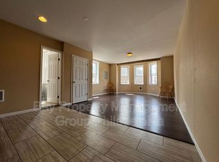 2419 E Allegheny Ave #2F, Philadelphia, PA 19134