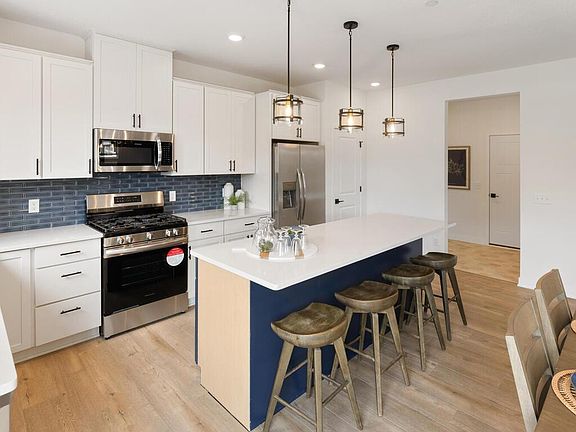 7th image of this home