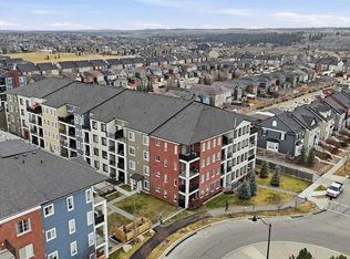 151 SW Legacy Main St SE #6109, Calgary, AB T2X 4A4