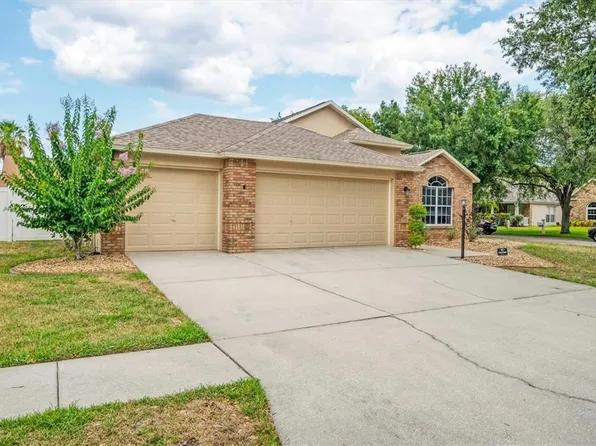 7108 Bucks Ford Dr, Riverview, FL 33578