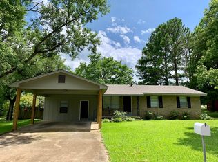 2419 Danny St, Tupelo, MS 38801