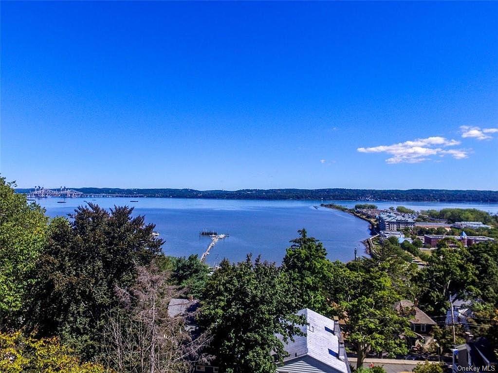 16 1st St, Piermont, NY 10968 Zillow