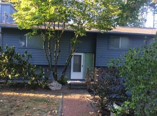 7825 NE 141st St, Kirkland, WA 98034
