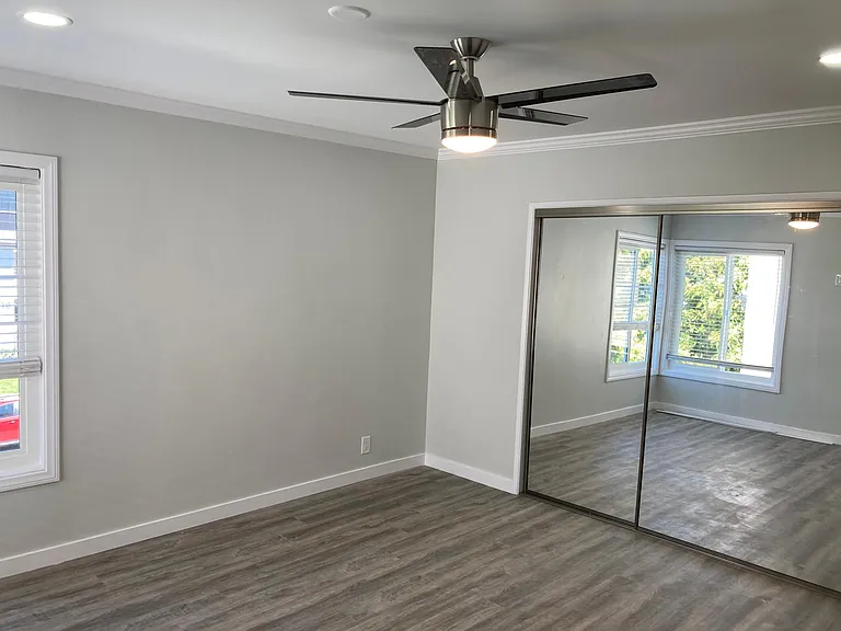 119 N Hayworth Ave #209 — Photo 9