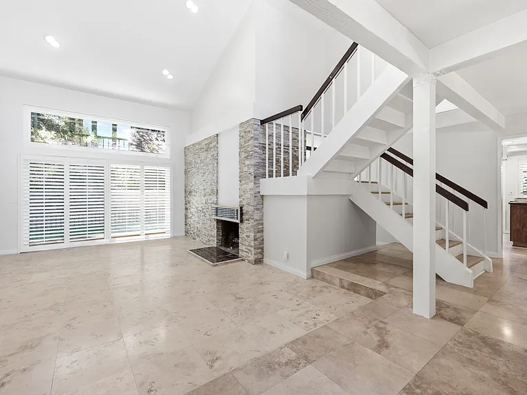 681 Triunfo Canyon Rd — Photo 5