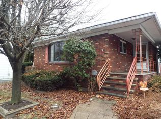 1300 Luzerne St, Scranton, PA 18504