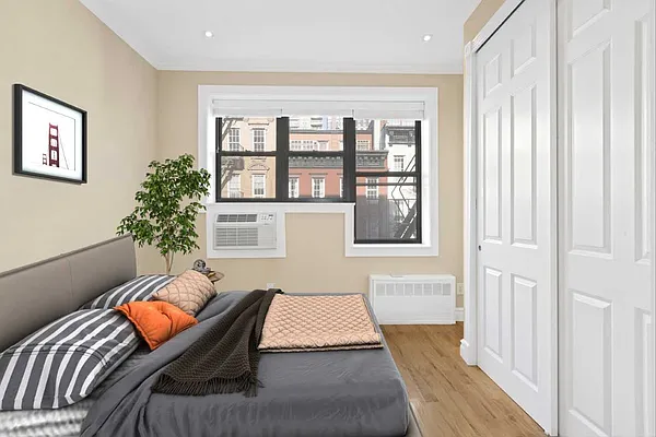 Rented by Cooper & Cooper Real Estate | media 10