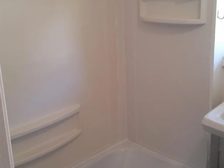 109 E Ash Ave — Photo 18