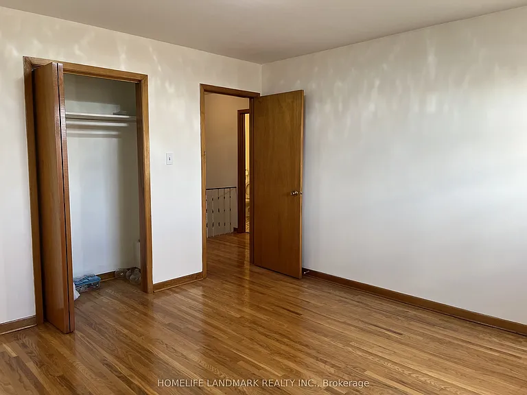 31 Pawnee Ave #UPPER — Photo 18
