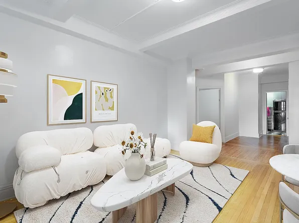 320 East 57th Street image 2 of 14