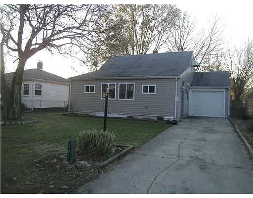 343 Birch Rd photo 1