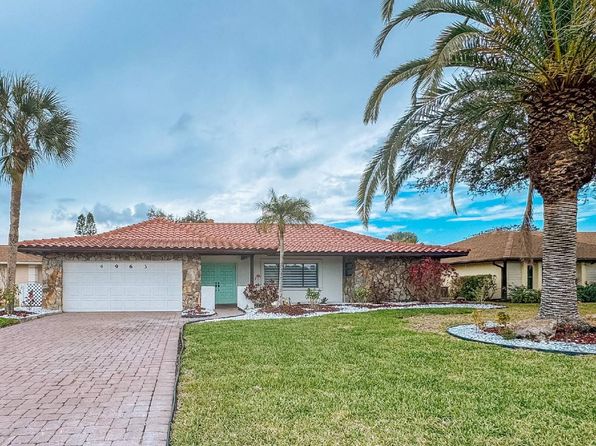 4963 Waterbridge Down