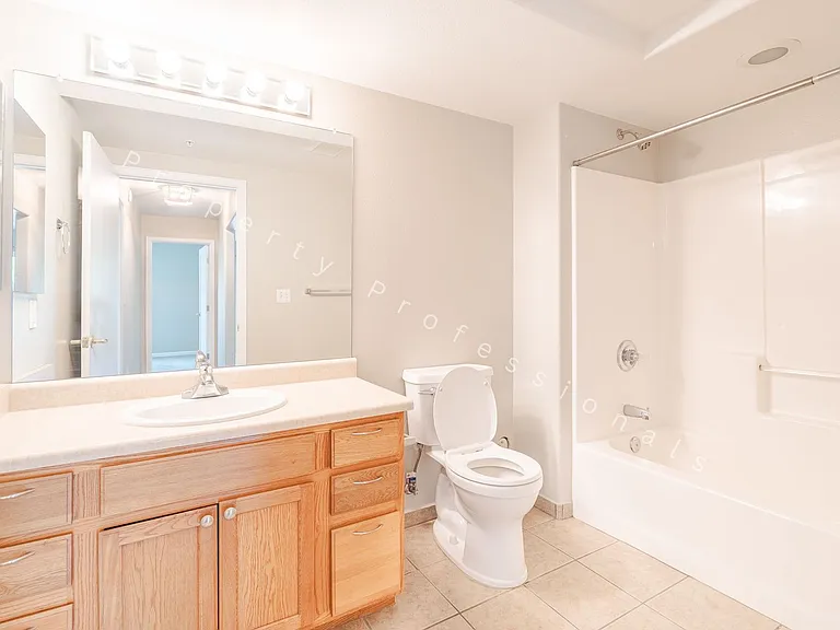 790 Castle Valley Blvd #A — Photo 11