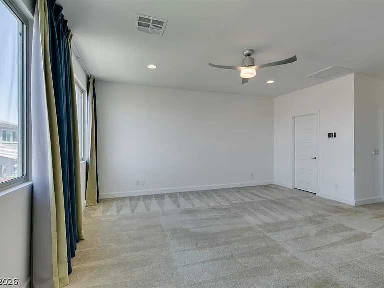 1027 Whitworth Ave — Photo 46