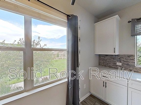 3rd image of 7621 Red River Way