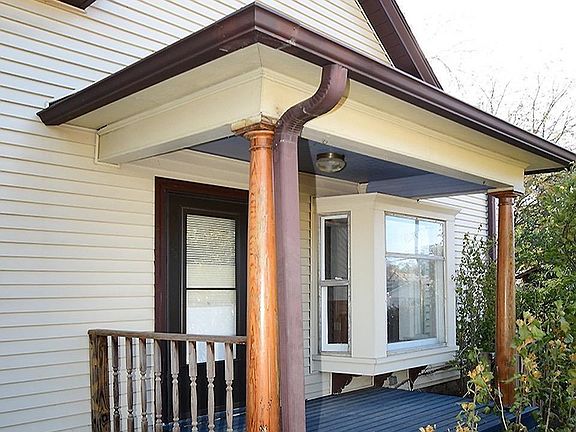 3rd image of 5103 Greenwood St