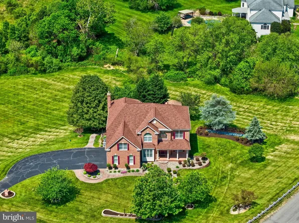 17485 White Gate Pl, Leesburg, VA 20175