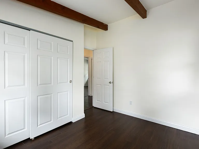2474 Bristol Rd — Photo 20
