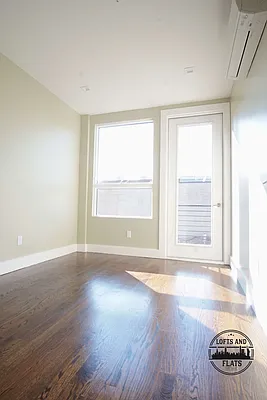 Rented by Lofts and Flats LLC | media 3