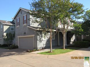 330 Soaring Hawk Ln, Sacramento, CA 95833