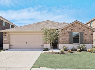 1620 Gold Mine Trl, Aubrey, TX 76227