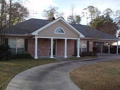 1st image of 3534 Adrienne Ln
