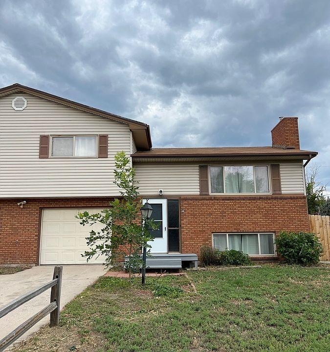 1st image of 6728 Hampton Dr