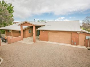 1109 Valley View Dr SW, Los Lunas, NM 87031