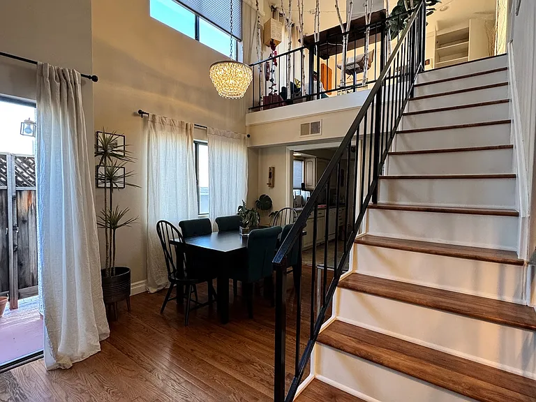 12930 Valleyheart Dr #9 — Photo 17