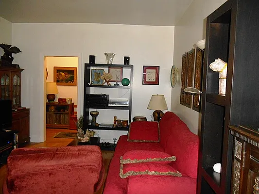 Rented by PMG Real Estate  | media 26