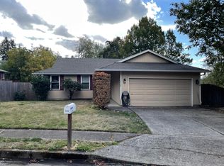 1432 SW 23rd Ct, Gresham, OR 97080